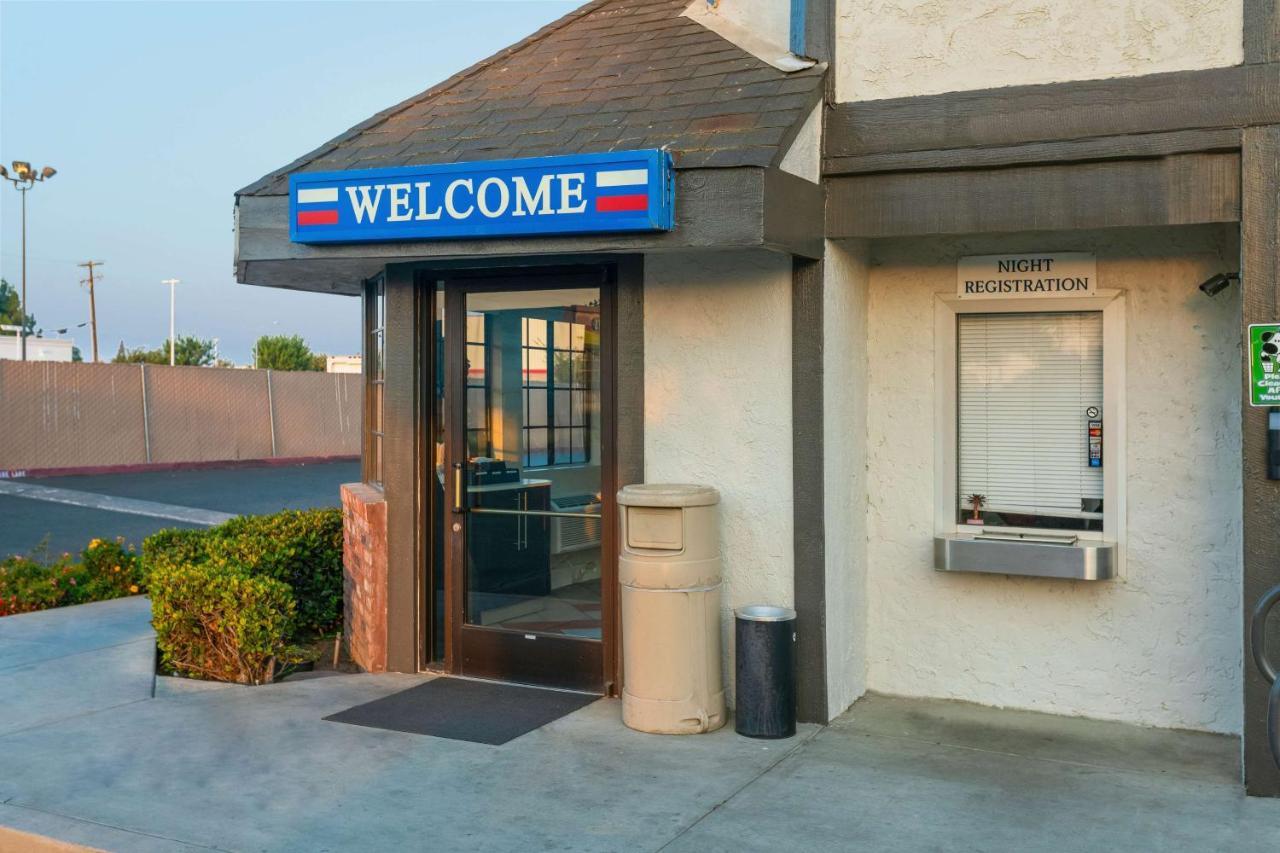 Motel 6-Merced, Ca - North Екстер'єр фото