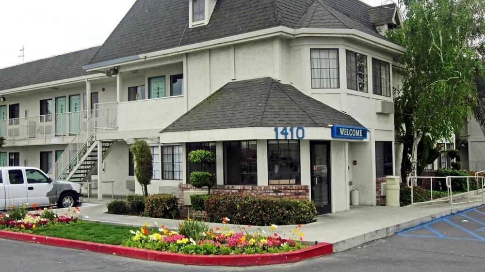 Motel 6-Merced, Ca - North Екстер'єр фото